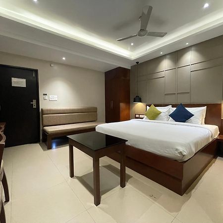 Five Elements Otel Visakhapatnam Dış mekan fotoğraf