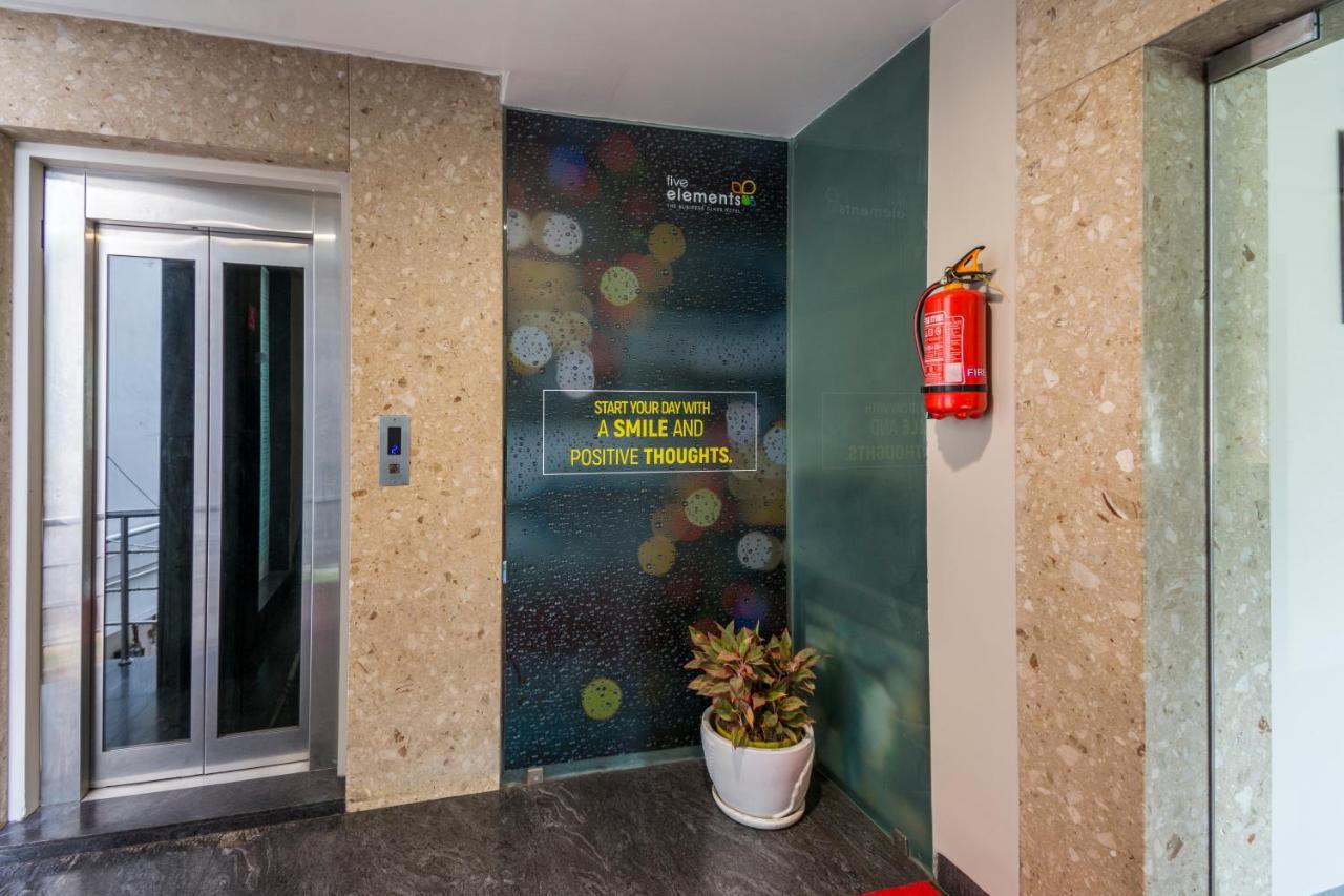Five Elements Otel Visakhapatnam Dış mekan fotoğraf